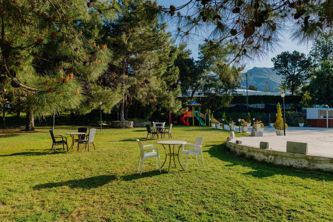 Büyük Anadolu Girne Hotel Exterior foto